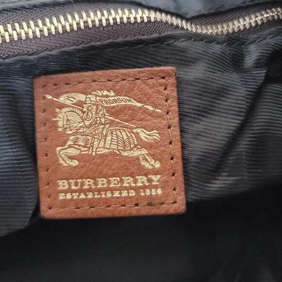 Authentic Burberry Brown Quilted House Check Fabric Tote - Picture 11 of 11